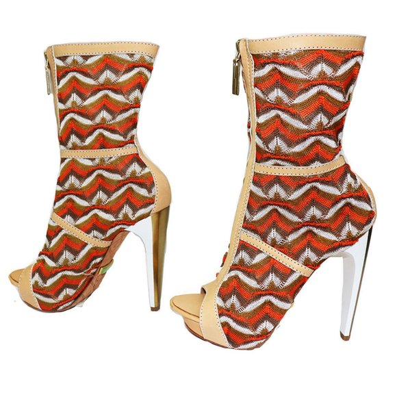 NEW L.A.M.B. by Gwen Stefani Knit Chevron Stripe KNIT Platform Booties Size 6 - Picture 2 of 9